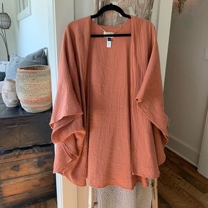 Universal Thread Cotton Kimono